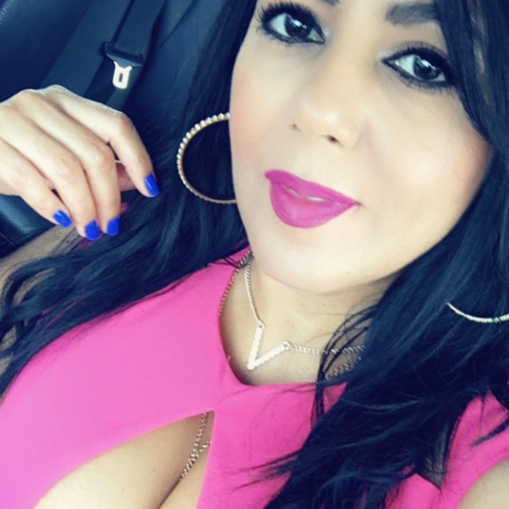 Meet your Posher, Jacqueline